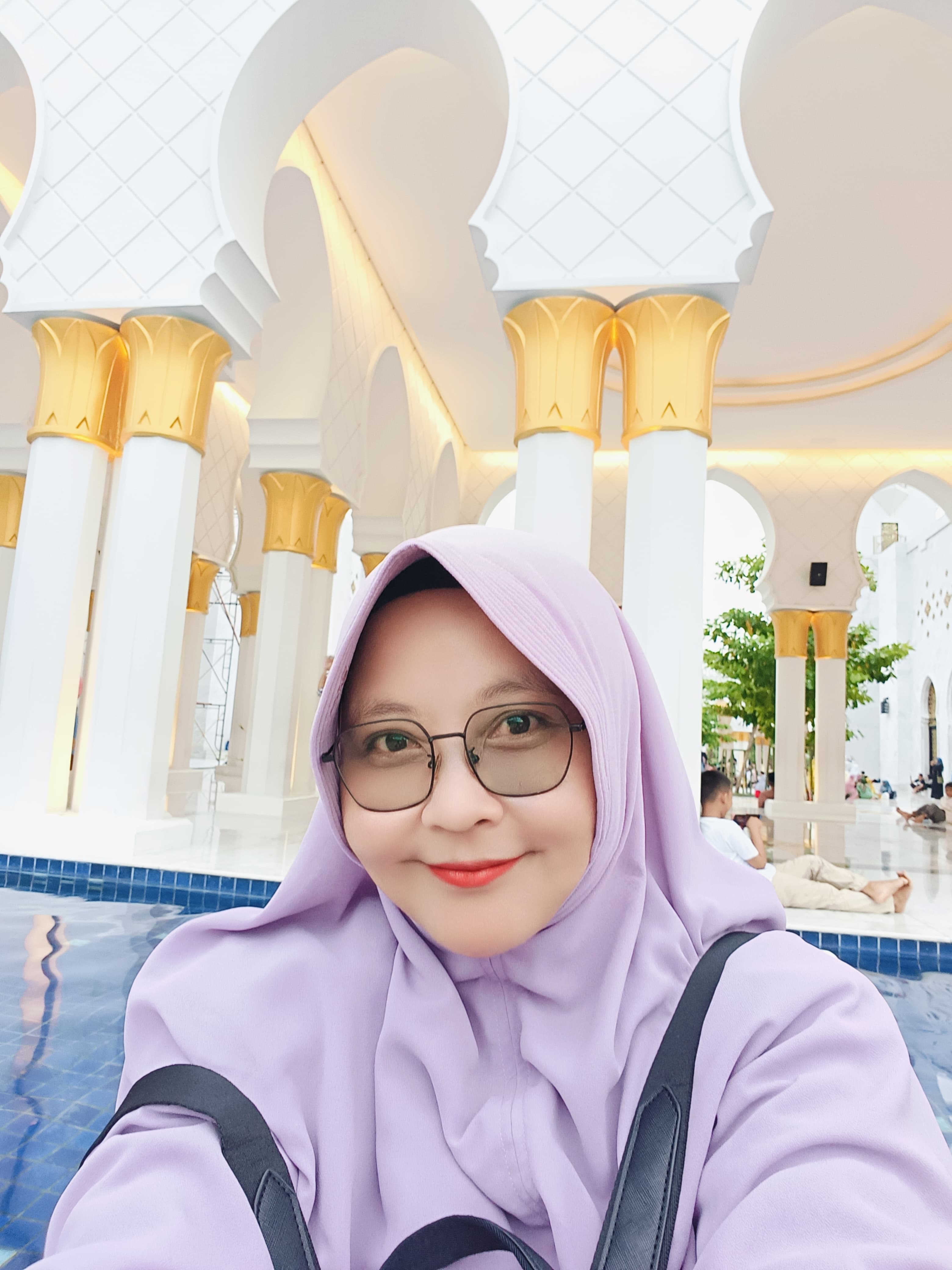 Ibu Sujiati, S.Pd.